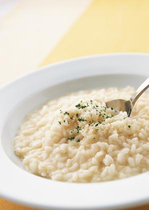 新宿で絶品牡蠣とイタリアンを楽しめるオイスターバー「Oyster Bar ジャックポット 新宿」完全ガイド